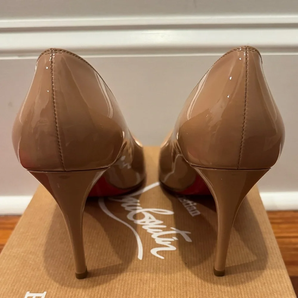 Christian Louboutin Beige Patent Leather Rounded Toe Pump Heels - Picture 6 of 16